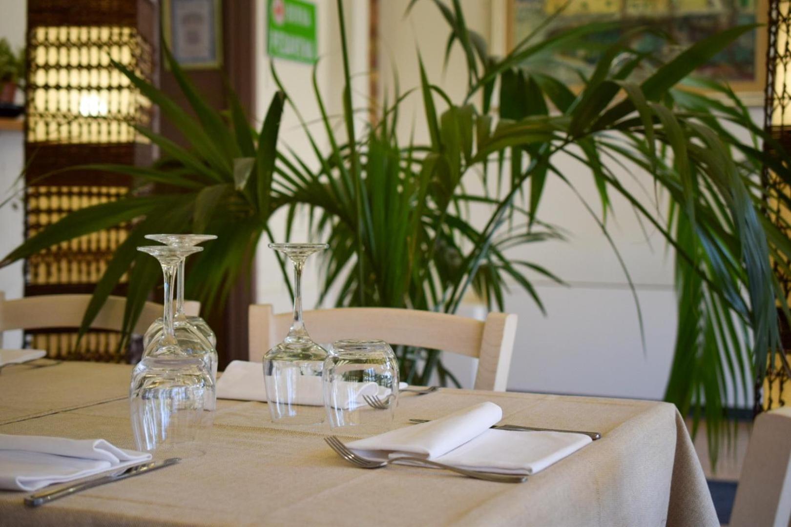 Aparthotel Costa Paradiso Lido Adriano Luaran gambar